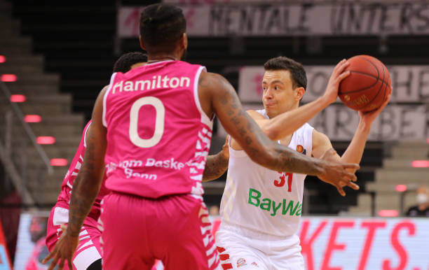 逆境中的一 逆境中的一