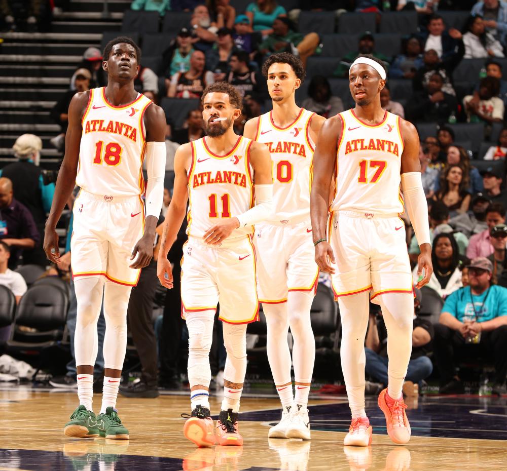 凸显了全队 凸显了全队